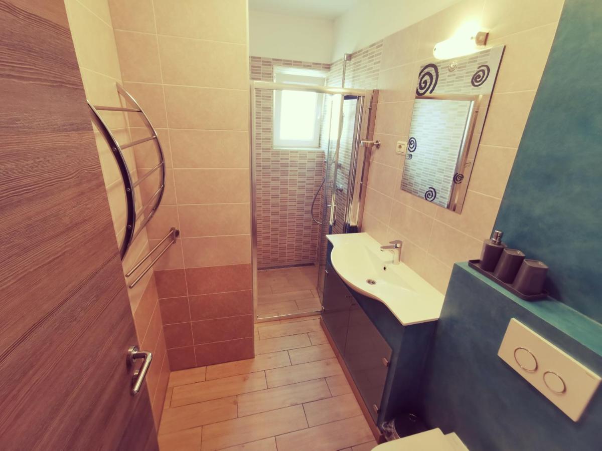Haus Maro Apartment ซูเปทาร์สกา ดรากา ภายนอก รูปภาพ
